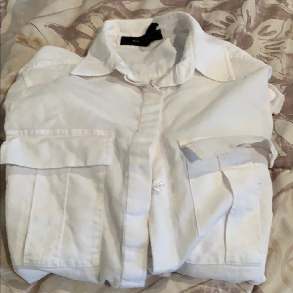 Woman’s blouse